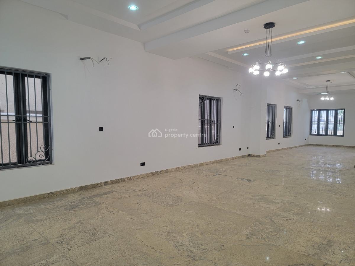 7 Bed Detached Duplex, Guzape District, Abuja, Detached Duplex for Sale