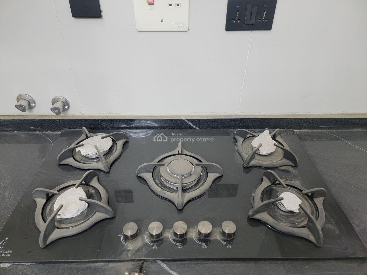 7 Bed Detached Duplex, Guzape District, Abuja, Detached Duplex for Sale