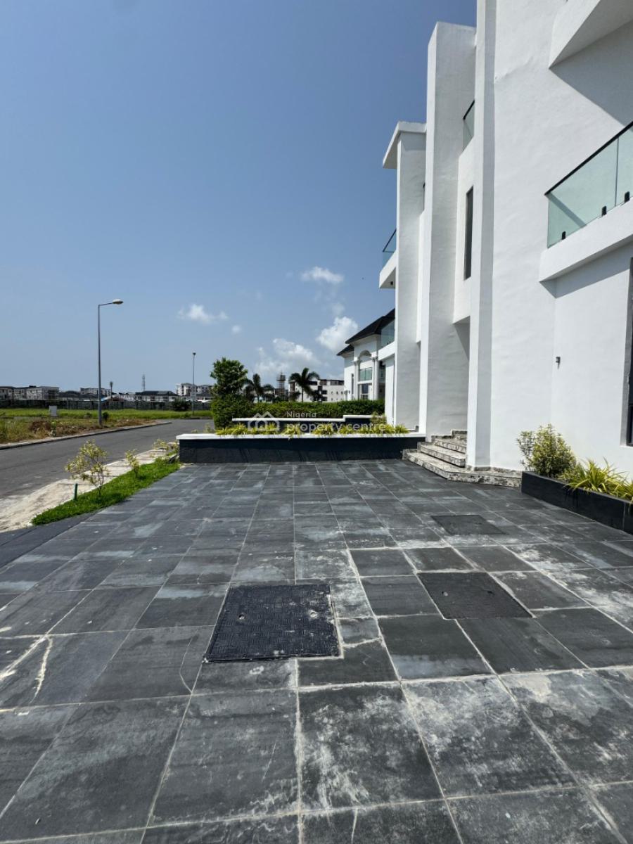 Luxury 5-bedroom Semi-detached Duplex with Bq, Rooftop Terrace & Swimm, Less Than 8 Minutes From Lekki Phase 1, Lekki, Ikate, Lekki, Lagos, Semi-detached Duplex for Sale