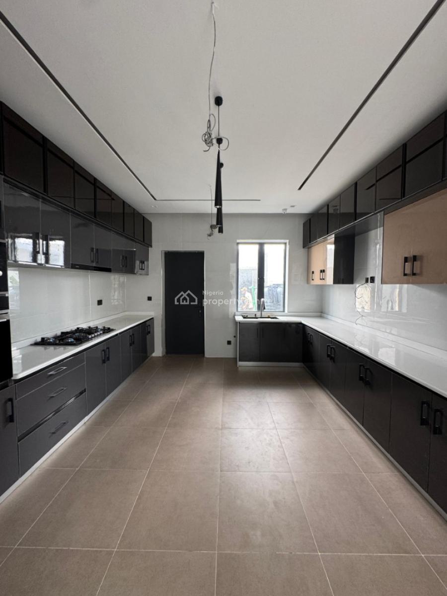 Luxury 5-bedroom Semi-detached Duplex with Bq, Rooftop Terrace & Swimm, Less Than 8 Minutes From Lekki Phase 1, Lekki, Ikate, Lekki, Lagos, Semi-detached Duplex for Sale