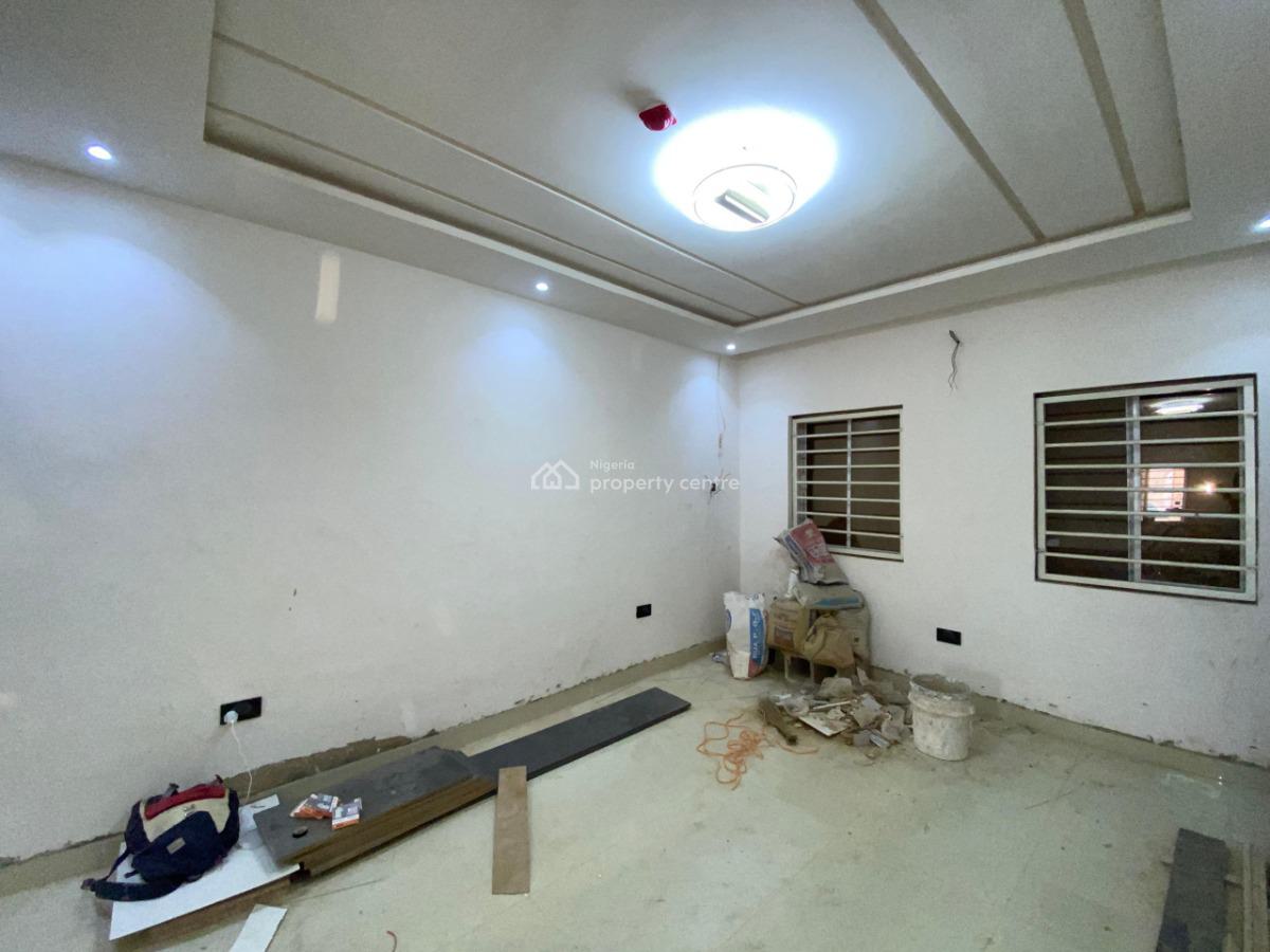 Newly-built 3 Bedroom Apartment with Bq, in an Estate, Wuye, Abuja, Flat / Apartment for Rent