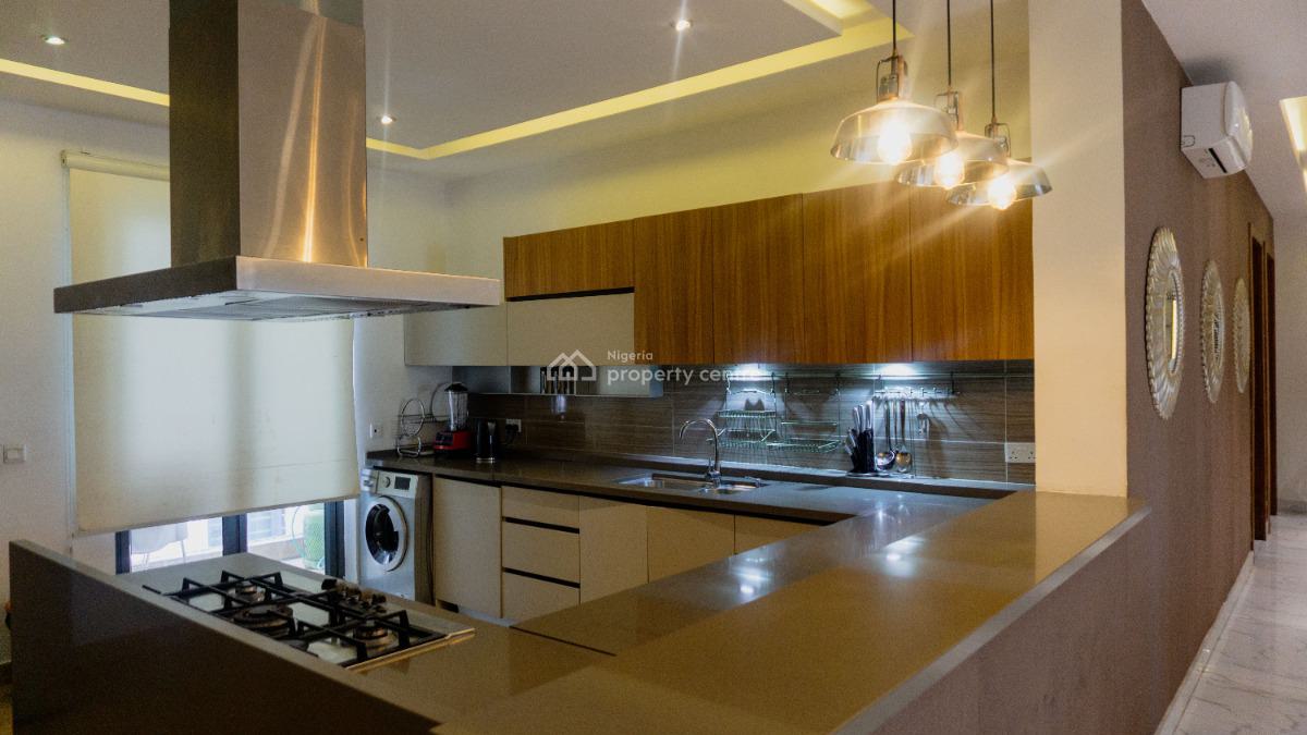 Vacation New Wave 3 Bedroom Apartment, Ayinke George Street, Ikate, Lekki, Lagos, Flat / Apartment Short Let