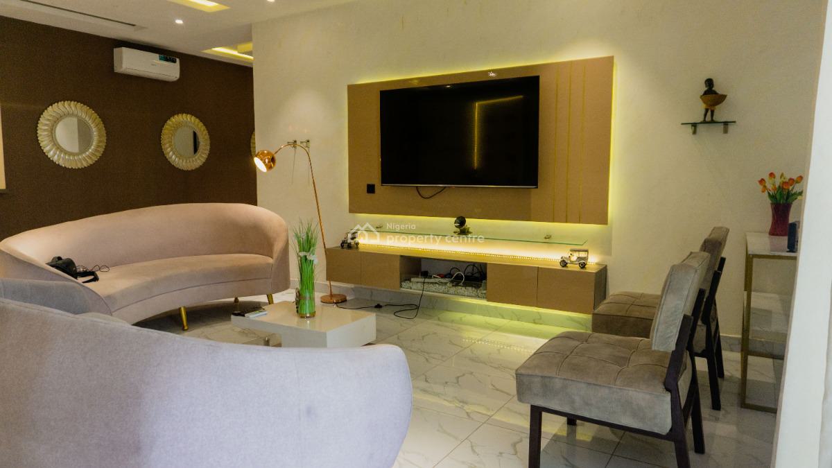 Vacation New Wave 3 Bedroom Apartment, Ayinke George Street, Ikate, Lekki, Lagos, Flat / Apartment Short Let