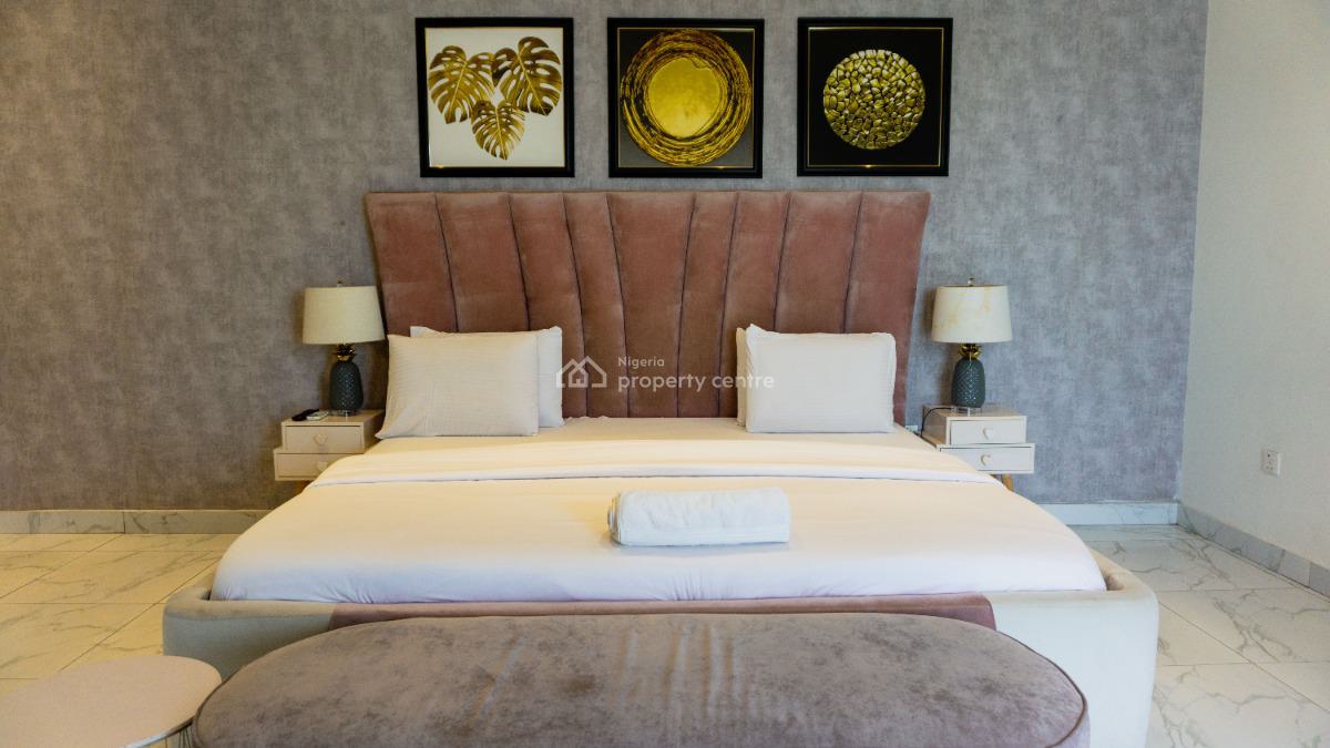 Vacation New Wave 3 Bedroom Apartment, Ayinke George Street, Ikate, Lekki, Lagos, Flat / Apartment Short Let