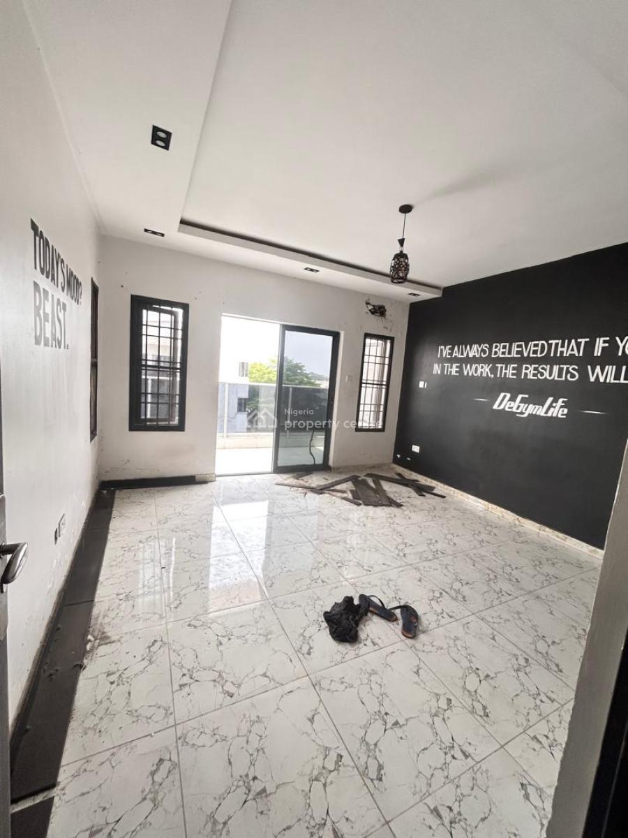 Fully Serviced  2 Bedroom  Apartment, with 15 Hours Generator Light., Orchid Road, Lekki, Lagos, Flat / Apartment for Rent