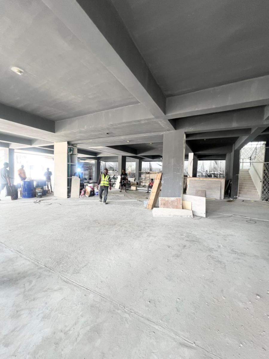 2 Bedroom Maisonette, Off Admiralty Way, Lekki Phase 1, Lekki, Lagos, Flat / Apartment for Rent