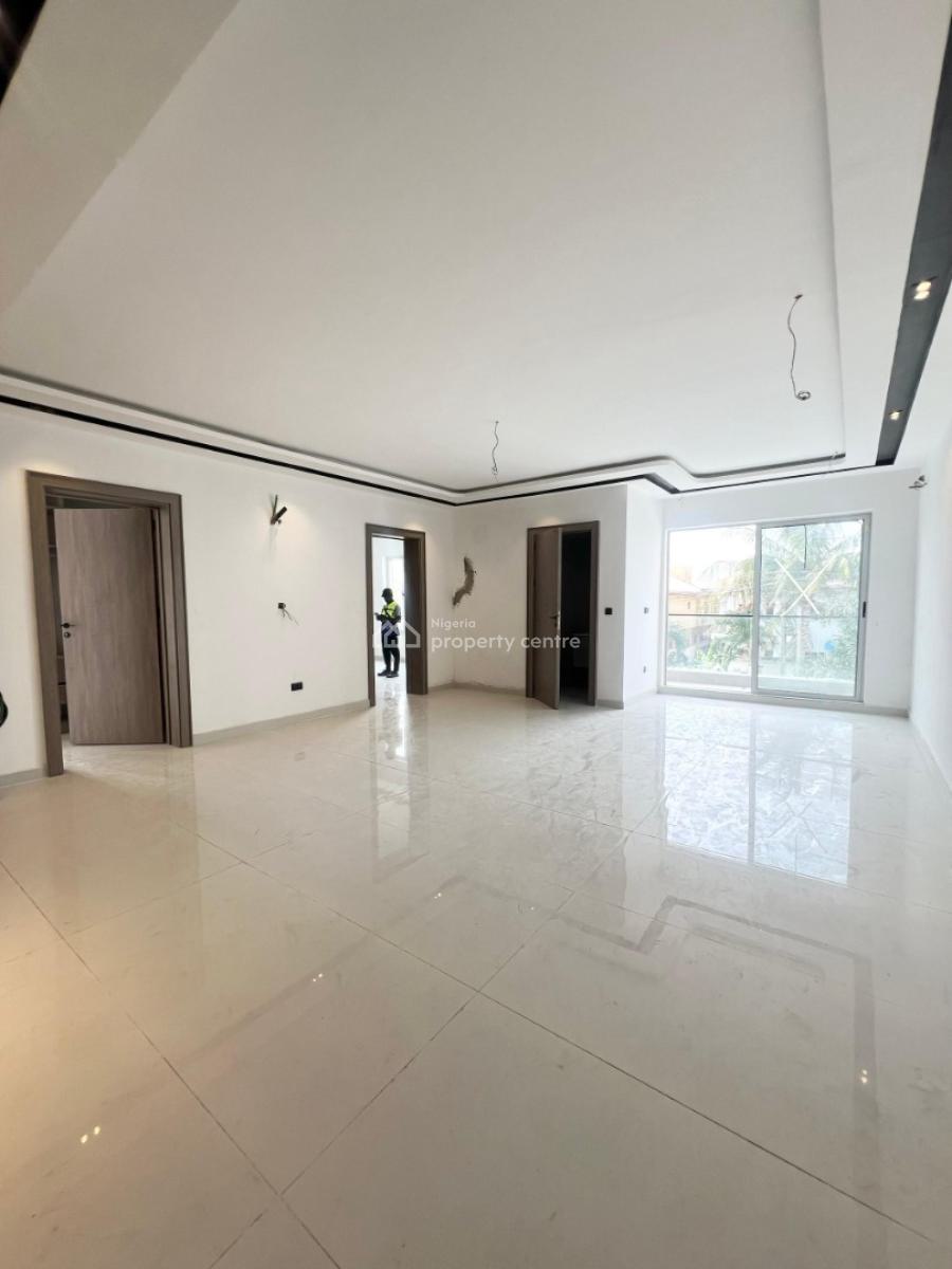 2 Bedroom Maisonette, Off Admiralty Way, Lekki Phase 1, Lekki, Lagos, Flat / Apartment for Rent