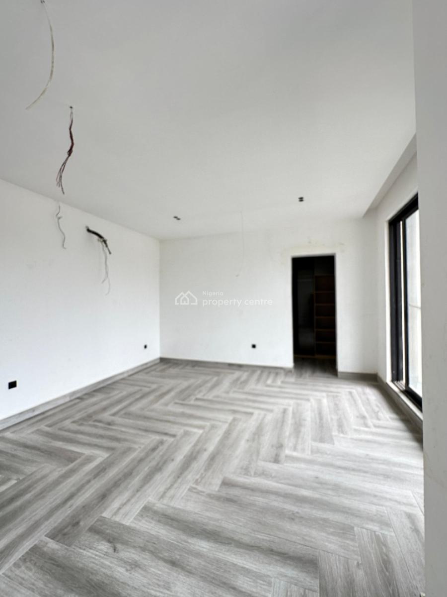 Newly Built 3 Bedroom Apartment with Top Notch Finishing, 2mins Drive From Ikoyi Link Bridge, Perfect Location, Ikoyi, Lagos, Block of Flats for Sale