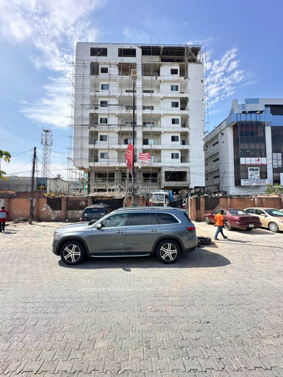 Newly Built 3 Bedroom Apartment Suitable for Investment and Family, in a Perfect Location with Close Proximities, Victoria Island (vi), Lagos, Block of Flats for Sale