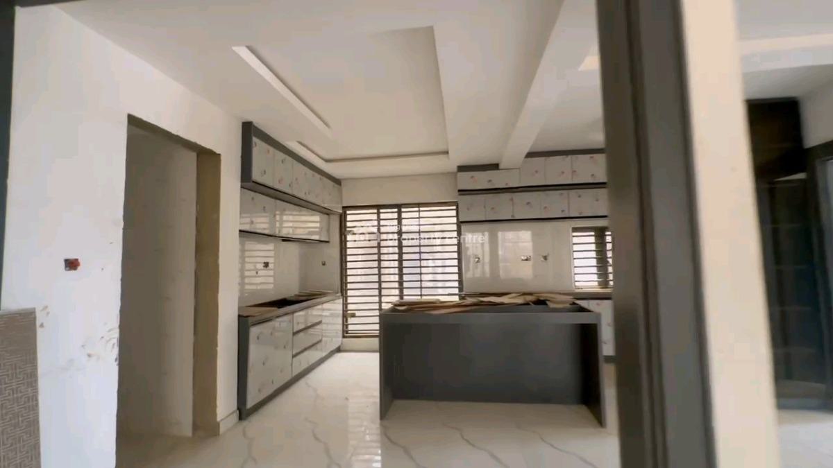 Modern Block of 6 Luxurious Flats in The Heart of Booming Jahi, Jahi, Abuja, Block of Flats for Sale