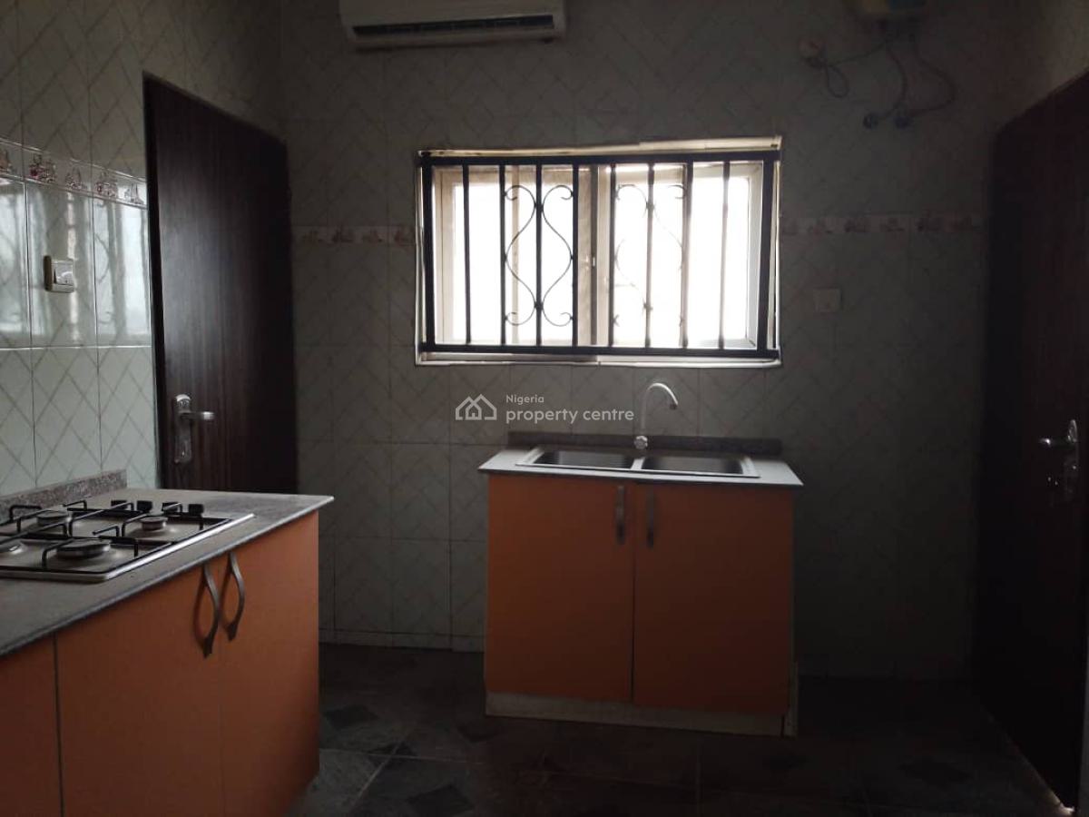 a Very Good Spacious 2-bedroom Flat, Life Camp, Abuja, Flat / Apartment for Rent