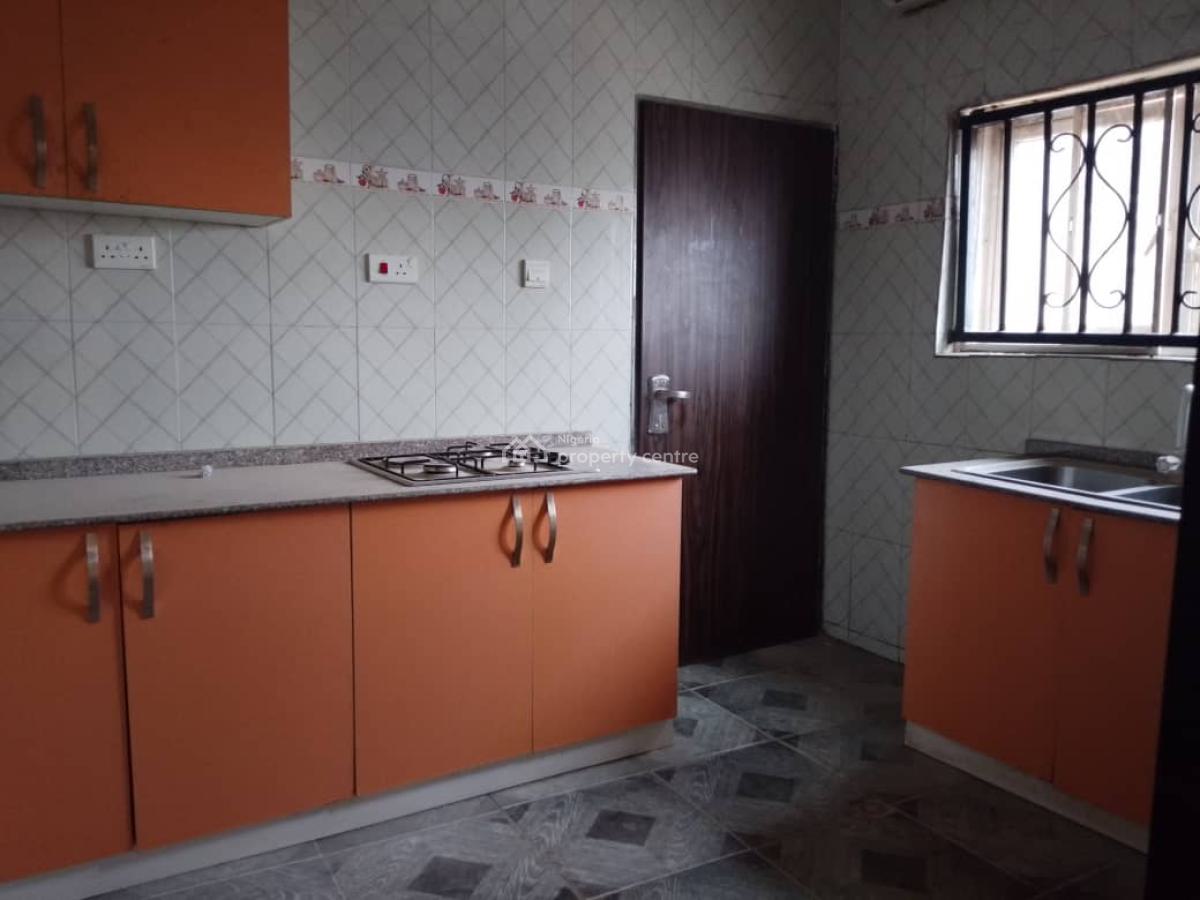a Very Good Spacious 2-bedroom Flat, Life Camp, Abuja, Flat / Apartment for Rent