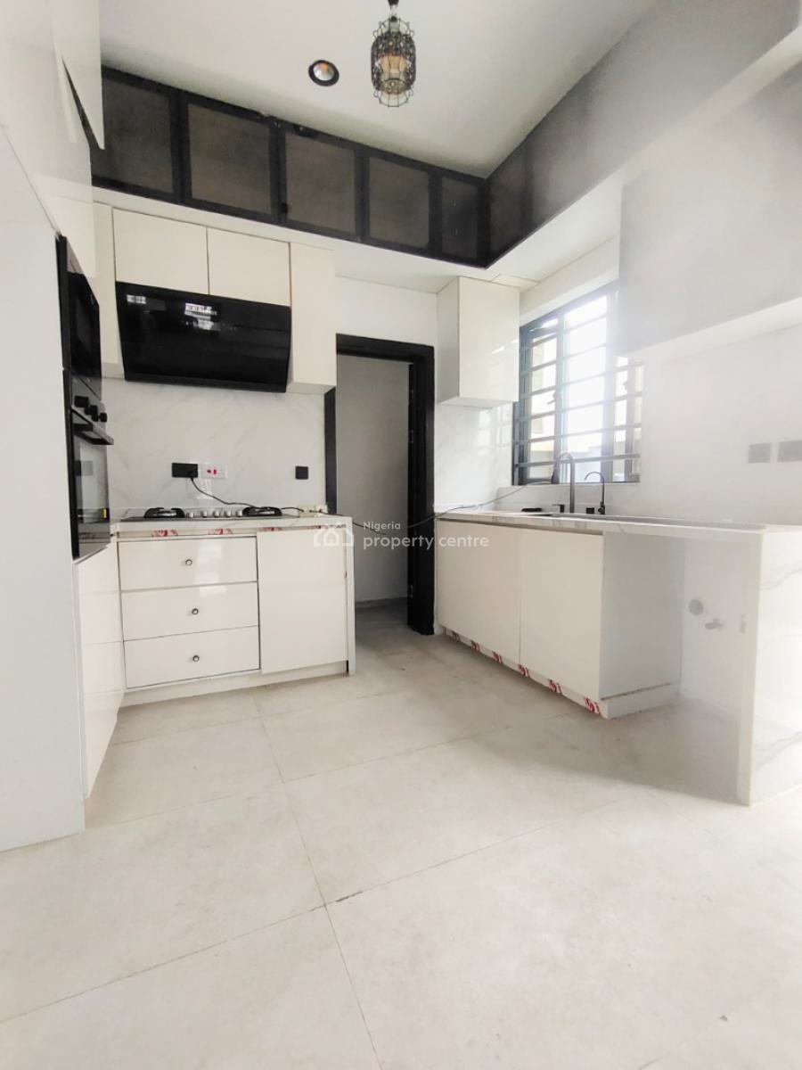 4 Bedroom Detached Duplex  Location: with Cofo, Ajah, Lagos, House for Sale