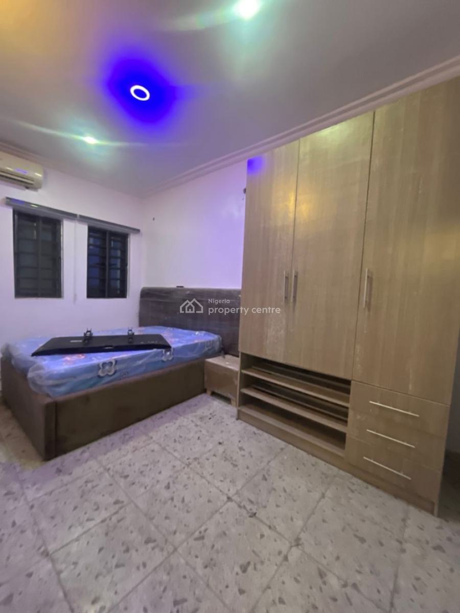 2 Bedroom All Rooms En-suite,self Serviced Apartment with Furnitures, Off Bashiru Shitu Street, Gra Phase 2, Magodo, Lagos, Flat / Apartment for Rent