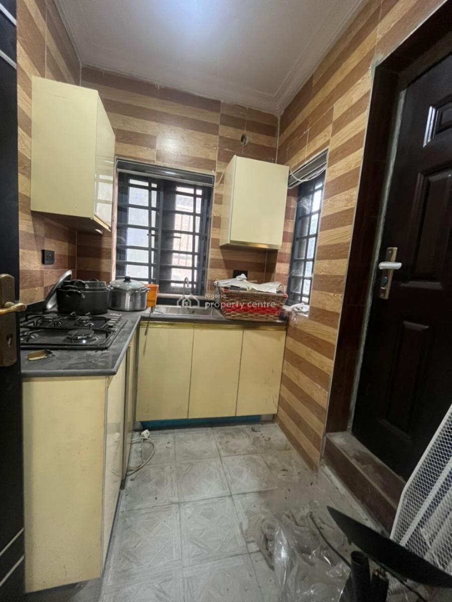 2 Bedroom All Rooms En-suite,self Serviced Apartment with Furnitures, Off Bashiru Shitu Street, Gra Phase 2, Magodo, Lagos, Flat / Apartment for Rent