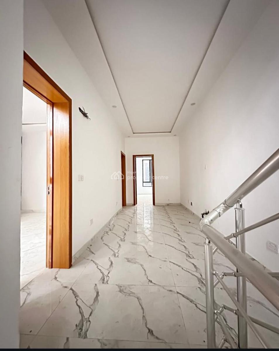 4 Bedroom Terraced Duplex (cornerpiece + a Room Study/office), Lekki Phase 1, Lekki, Lagos, Terraced Duplex for Sale