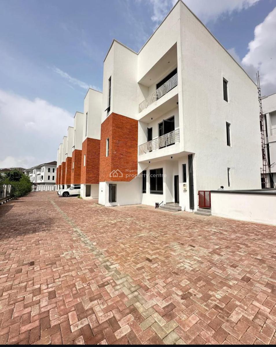4 Bedroom Terraced Duplex (cornerpiece + a Room Study/office), Lekki Phase 1, Lekki, Lagos, Terraced Duplex for Sale