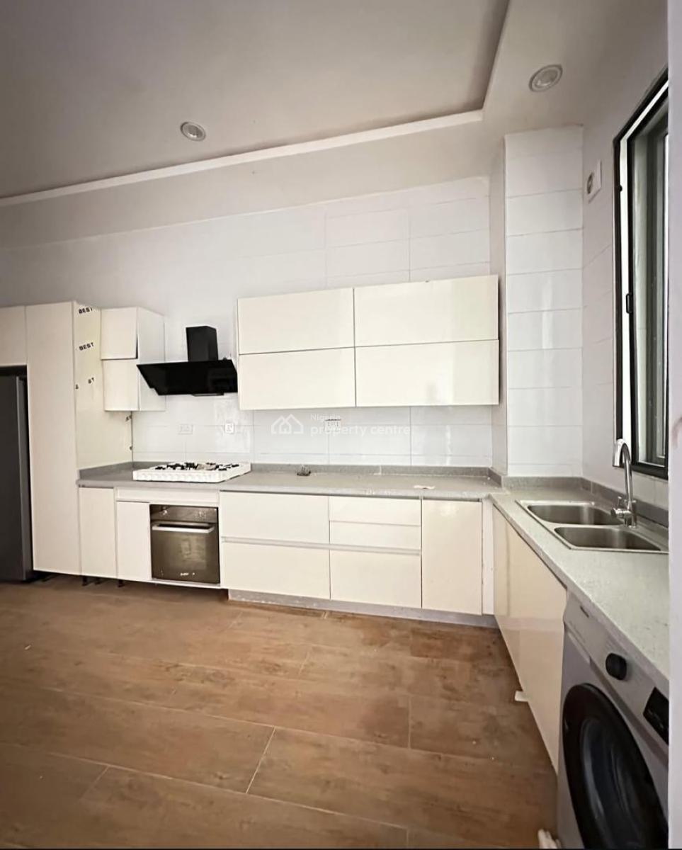 4 Bedroom Terraced Duplex (cornerpiece + a Room Study/office), Lekki Phase 1, Lekki, Lagos, Terraced Duplex for Sale