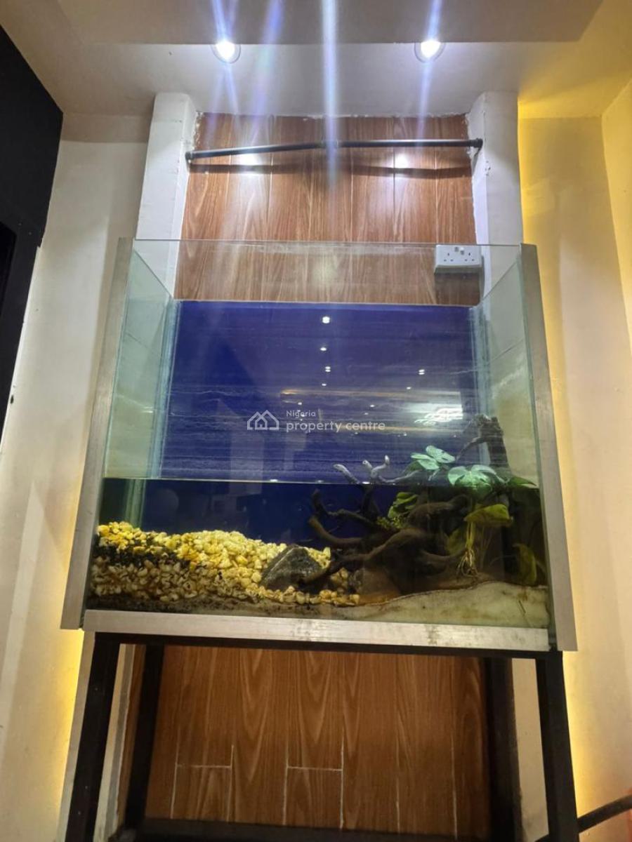 Well Maintained Two Bedroom Apartment, Ocean Bay Estate Orchid Road, Lekki, Lagos, Flat / Apartment for Rent