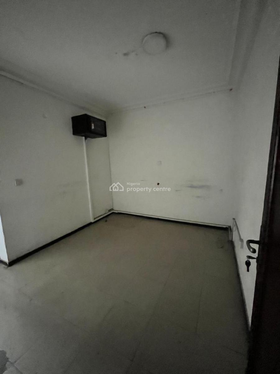 Huge 7 Bedroom Detached House, Lekki Phase 1, Lekki, Lagos, Detached Duplex for Rent