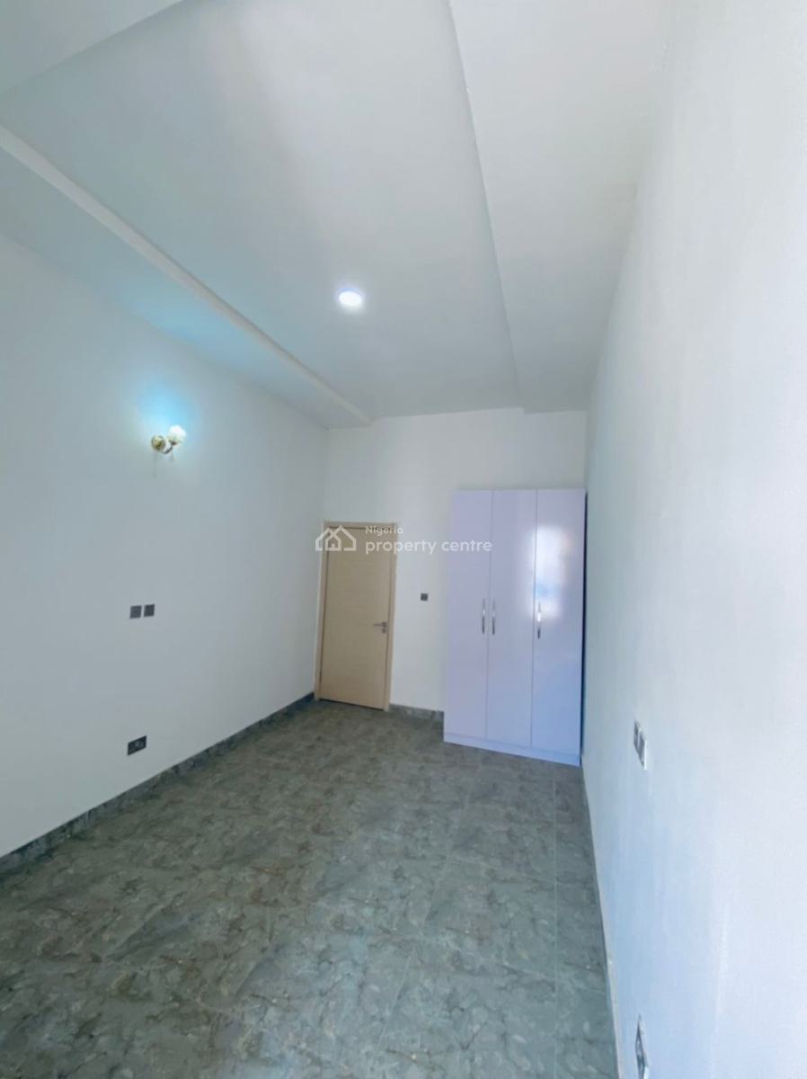 Luxurious 4 Bedroom Terrace, Ikota Villa, Lekki, Lagos, Terraced Duplex for Sale