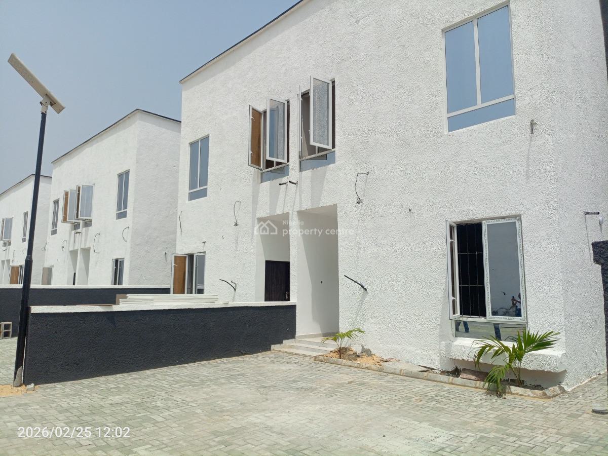 3 Bedroom Luxurious Semi Detached Duplex, Eleko, By The Expressway, Eleko, Ibeju Lekki, Lagos, Semi-detached Duplex for Sale