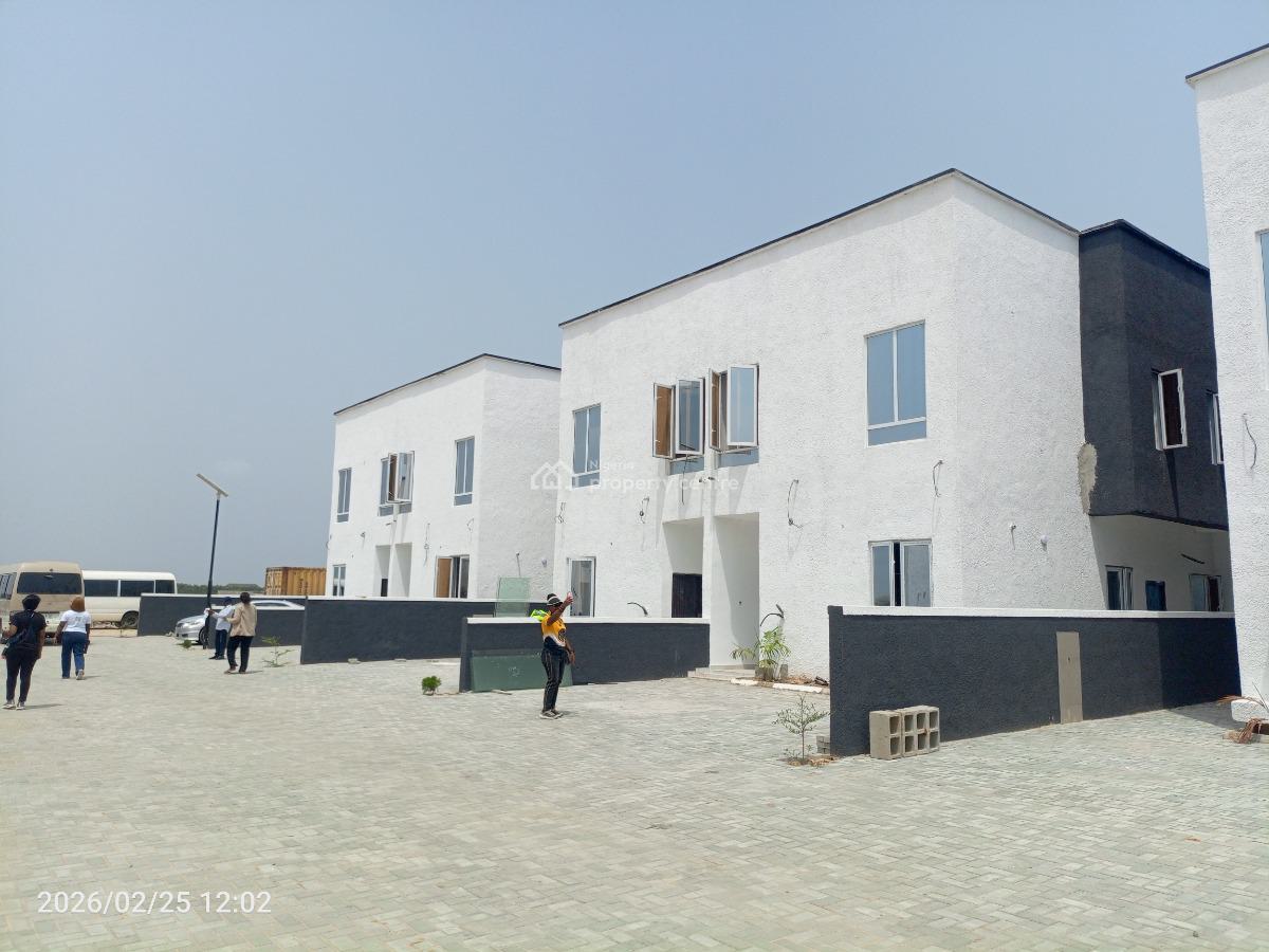 3 Bedroom Luxurious Semi Detached Duplex, Eleko, By The Expressway, Eleko, Ibeju Lekki, Lagos, Semi-detached Duplex for Sale