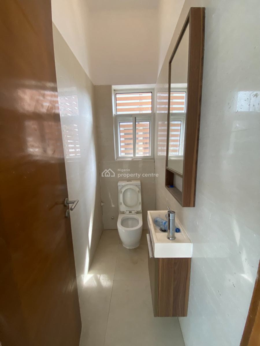 3 Bedroom Flat with B.q a Waterfront Property, Residential Zone, Banana Island Estate, Ikoyi, Lagos, Banana Island, Ikoyi, Lagos, Flat / Apartment for Rent