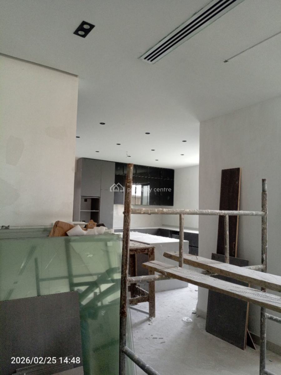 4bedroom Luxurious Duplex with Swimming Pool, Lekki Forehore on End of Freedom Way, Lekki Phase 1, Lekki, Lagos, House for Sale
