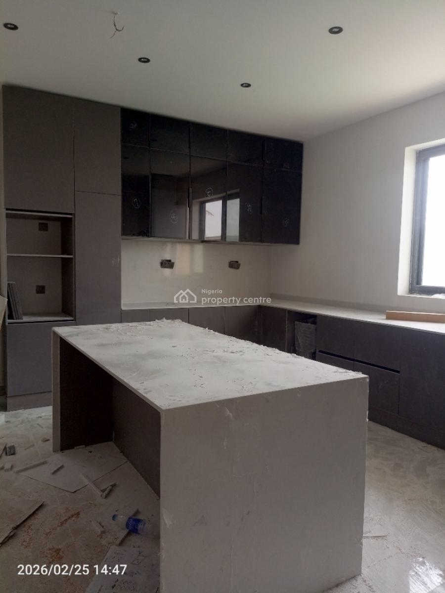 4bedroom Luxurious Duplex with Swimming Pool, Lekki Forehore on End of Freedom Way, Lekki Phase 1, Lekki, Lagos, House for Sale