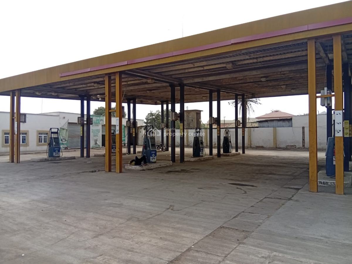 30 Fuel Pulp Filling Station Fore, Maraba Abuja Facing The Express Road, Mararaba, Abuja, Filling Station for Sale