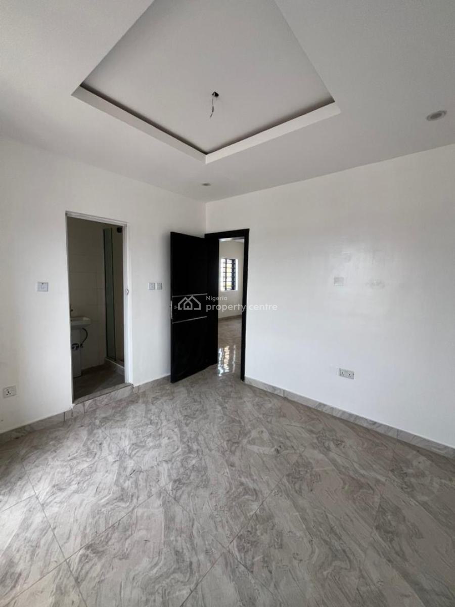 1 Bedroom Apartment, Ologolo, Lekki, Lagos, Flat / Apartment for Sale