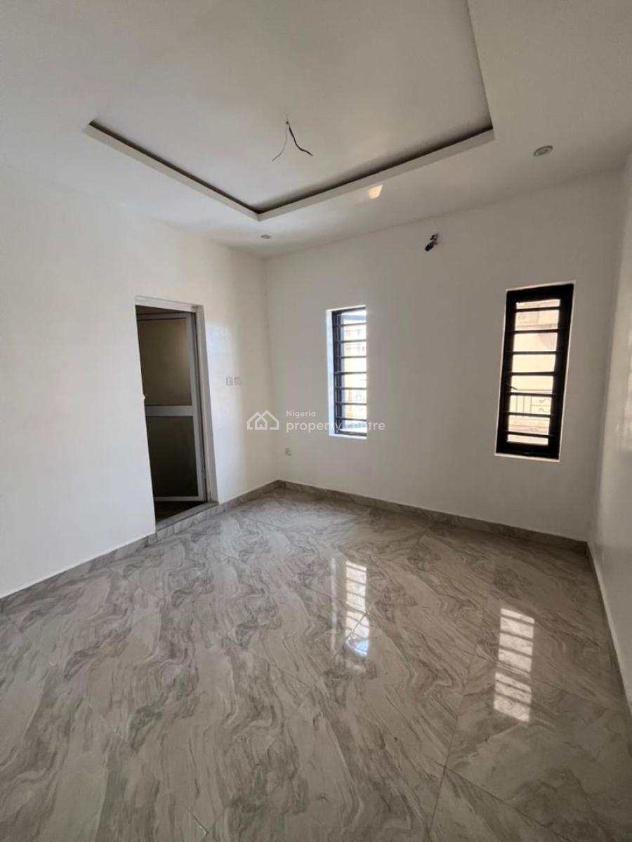 1 Bedroom Apartment, Ologolo, Lekki, Lagos, Flat / Apartment for Sale