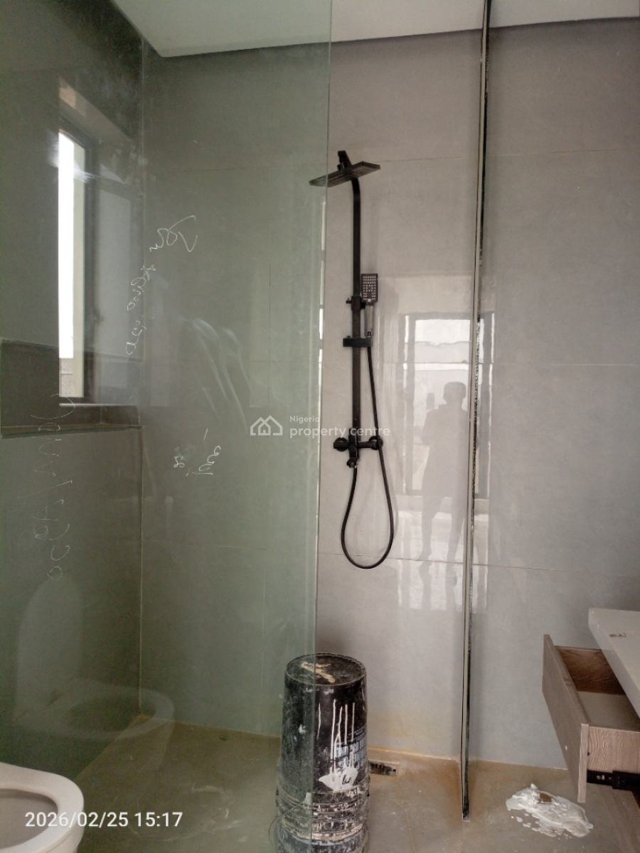 2 Bedroom Newly Built Luxurious Flat, Foreshore Freedom Way, Lekki Phase 1, Lekki, Lagos, Flat / Apartment for Sale