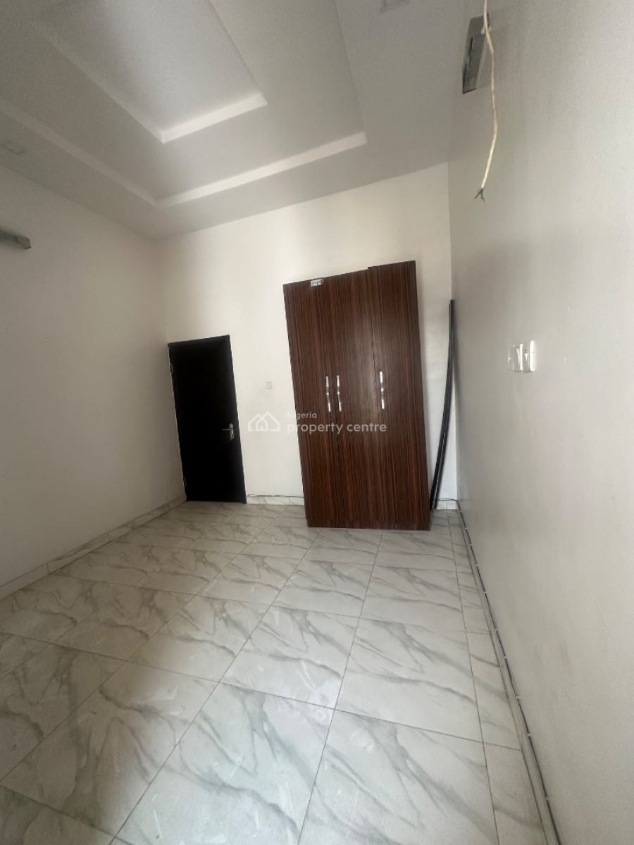 Room Upstairs 1.8m in a Shared Apt, Ikota Gra, Ikota, Lekki, Lagos, House for Rent