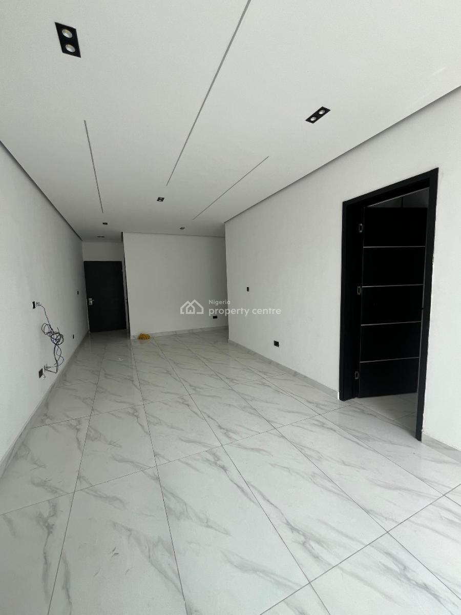 2 Bedroom Apartment, Ologolo, Lekki, Lagos, Flat / Apartment for Sale