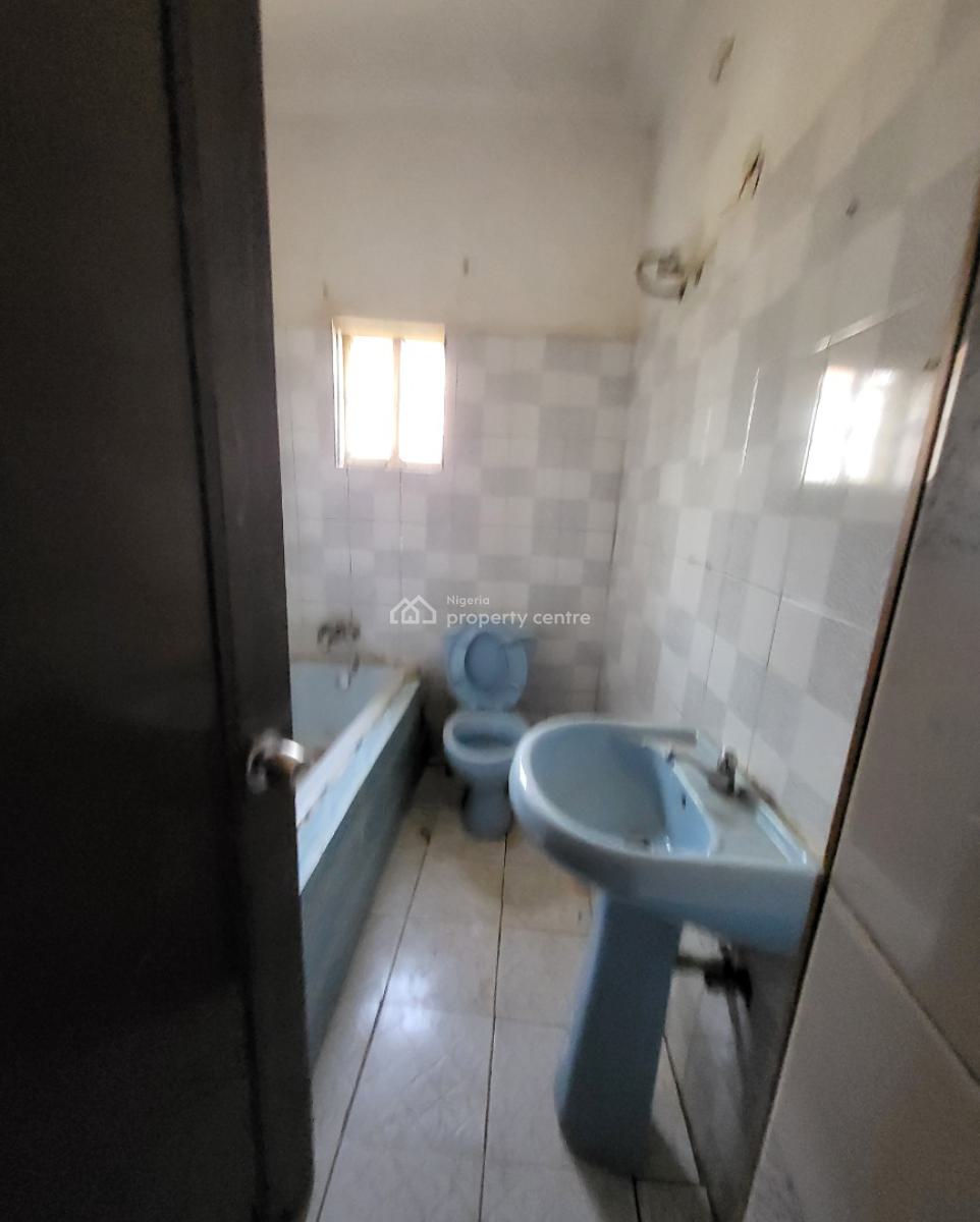 Luxurious Massive 3bedroom Flat, By American International School, Durumi, Abuja, Flat / Apartment for Rent
