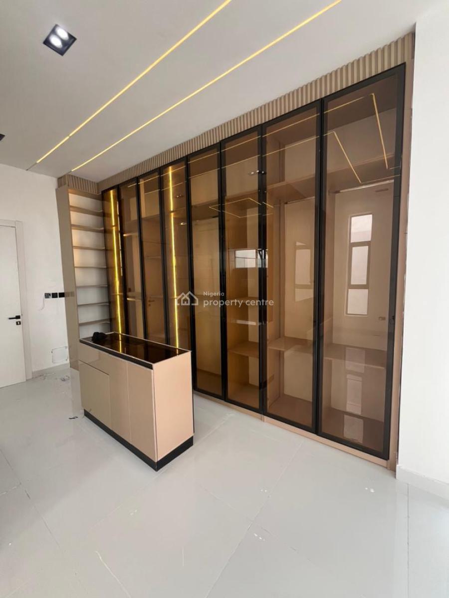 5 Bedrooms Fully Detached Duplex, Ikota, Lekki, Lagos, Detached Duplex for Sale