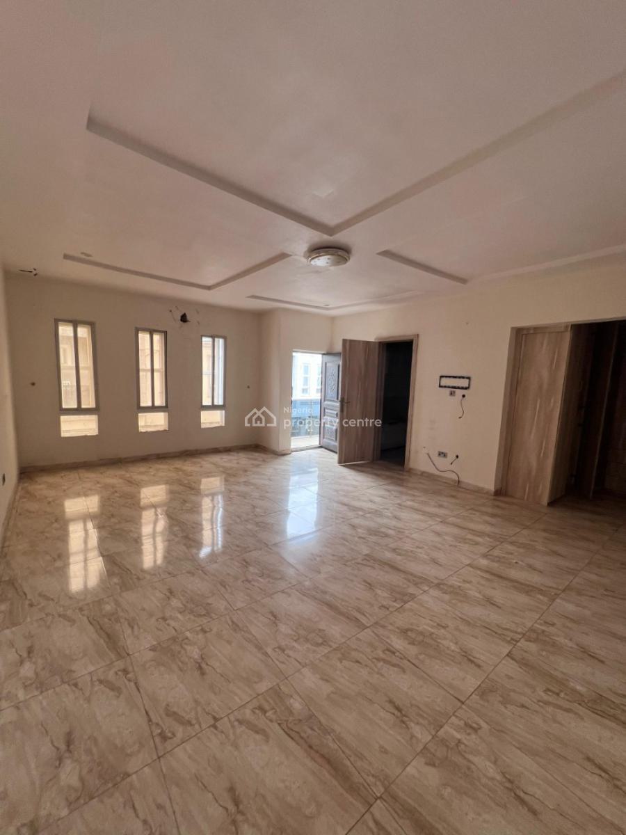 Spacious Master Bedroom Upstairs with Open Plan Kitchenette, Victoria Bay Estate Orchid Road Eleganza Bustop, Lekki, Lagos, Self Contain (single Rooms) for Rent