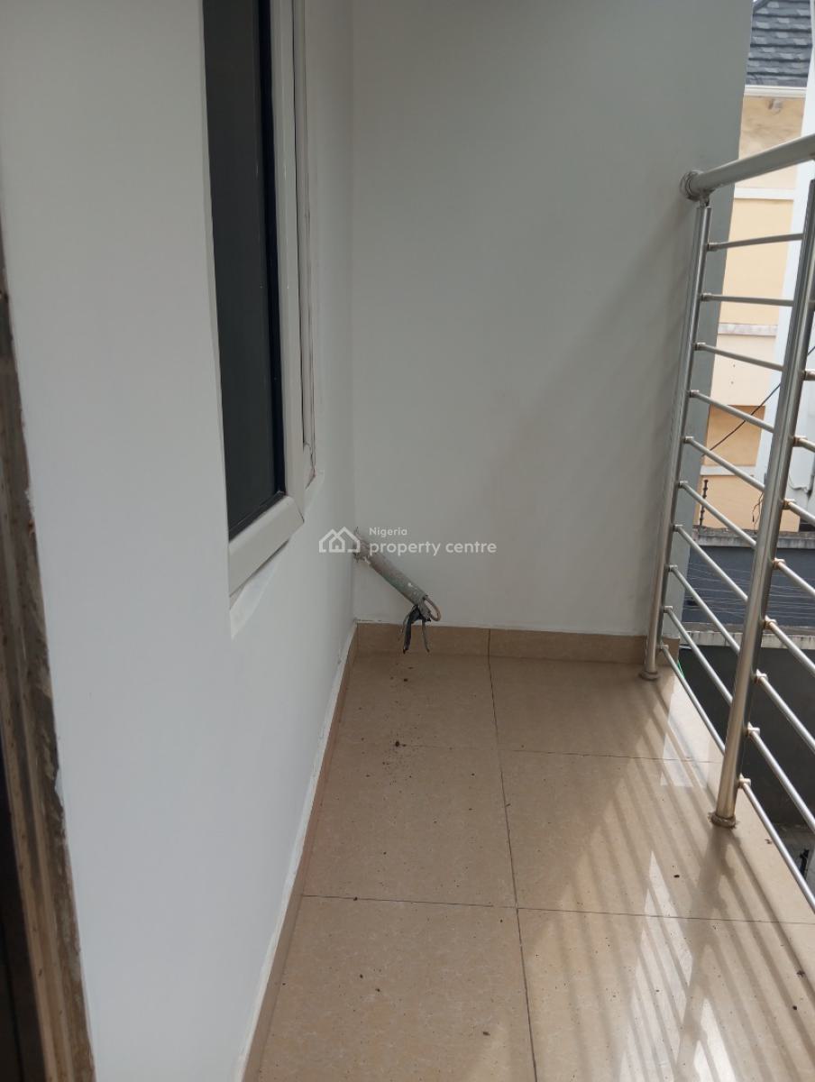 a Well Maintained 5 Bedrooms Fully Detached with a Bq, Chevron, Lekki, Lagos, Detached Duplex for Rent