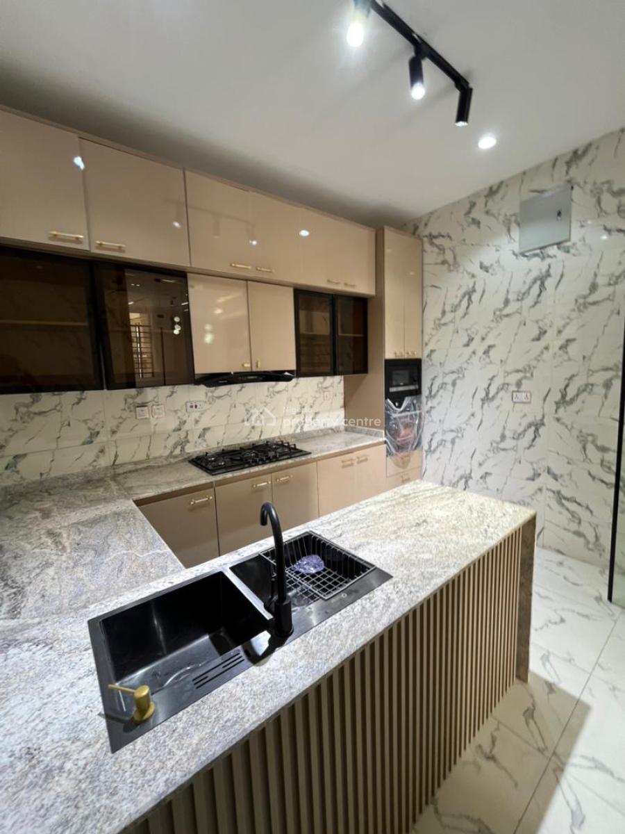 4 Bedrooms Semi Detached Duplex, Ikota, Lekki, Lagos, Semi-detached Duplex for Sale