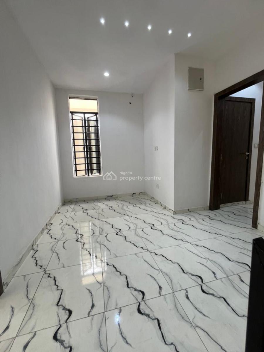 4 Bedrooms Semi Detached Duplex, Ikota, Lekki, Lagos, Semi-detached Duplex for Sale
