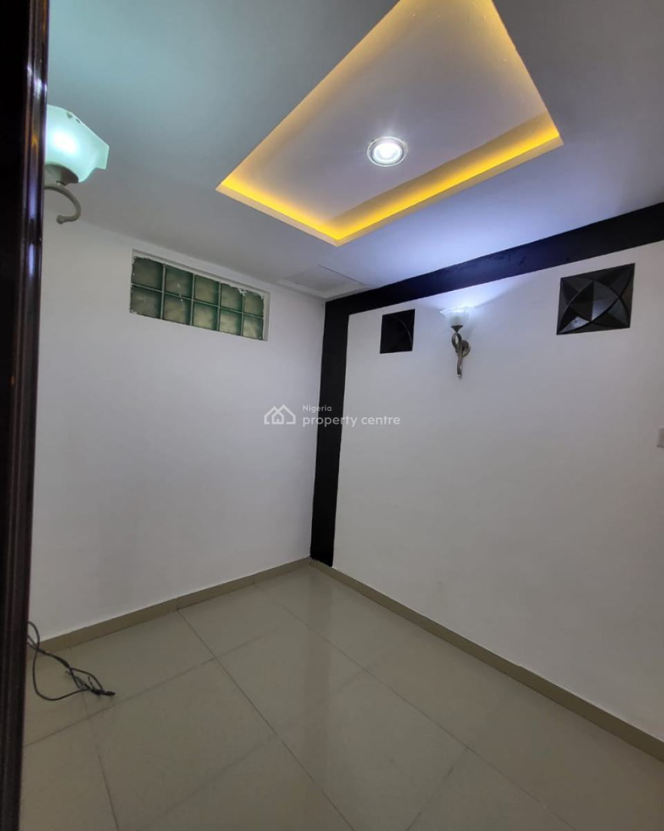 Super Luxury 2 Bedroom Terrace Duplex, Tarred Road, By Sahad Hospital, Apo Resettlement, Apo, Abuja, Terraced Duplex for Rent