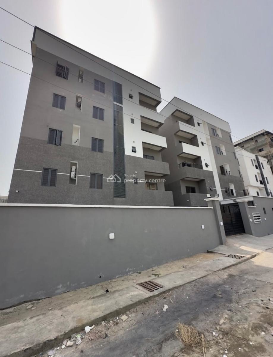 2 Bedroom Apartment with Elevator, Lekki Phase 1, Lekki, Lagos, Flat / Apartment for Rent