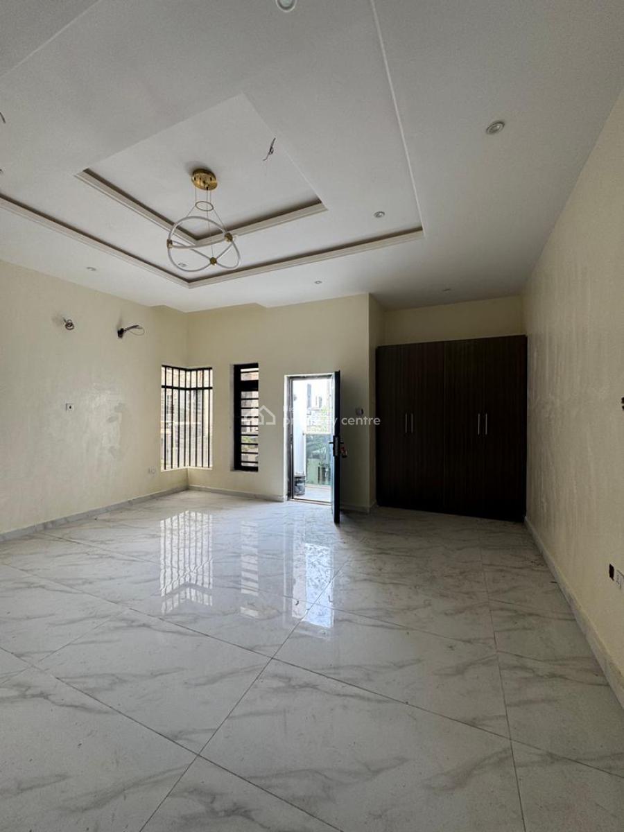 Spacious 4 Bedroom Semi Detached Plus Bq, Surulere, Lagos, Semi-detached Duplex for Sale