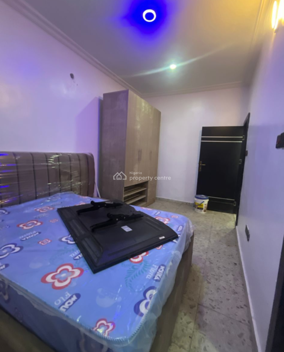 Executive 2 Bedroom Apartment, Gra Phase 2, Magodo, Lagos, Flat / Apartment for Rent
