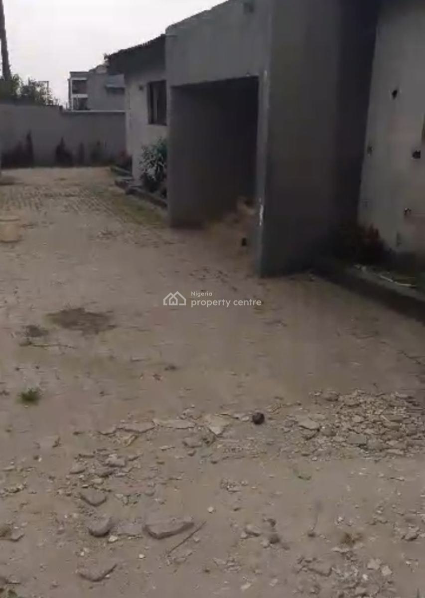 Bungalow  Sitting on a Land of 2150sqm, Adeniyi Jones, Ikeja, Lagos, Detached Bungalow for Sale