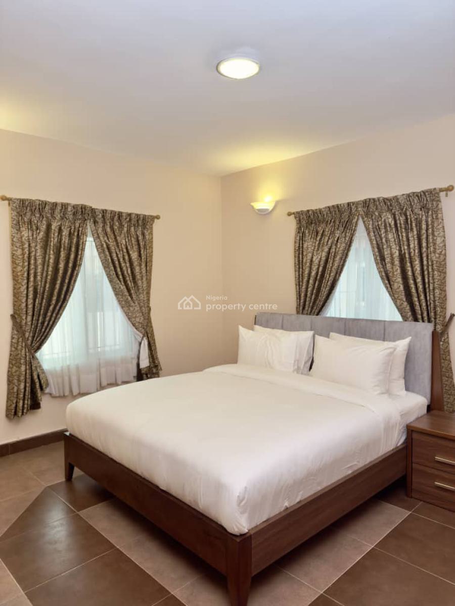 Breathtaking  2 Bedroom Bedroom with City View, Peace Estate, Maryland, Lagos, Flat / Apartment Short Let