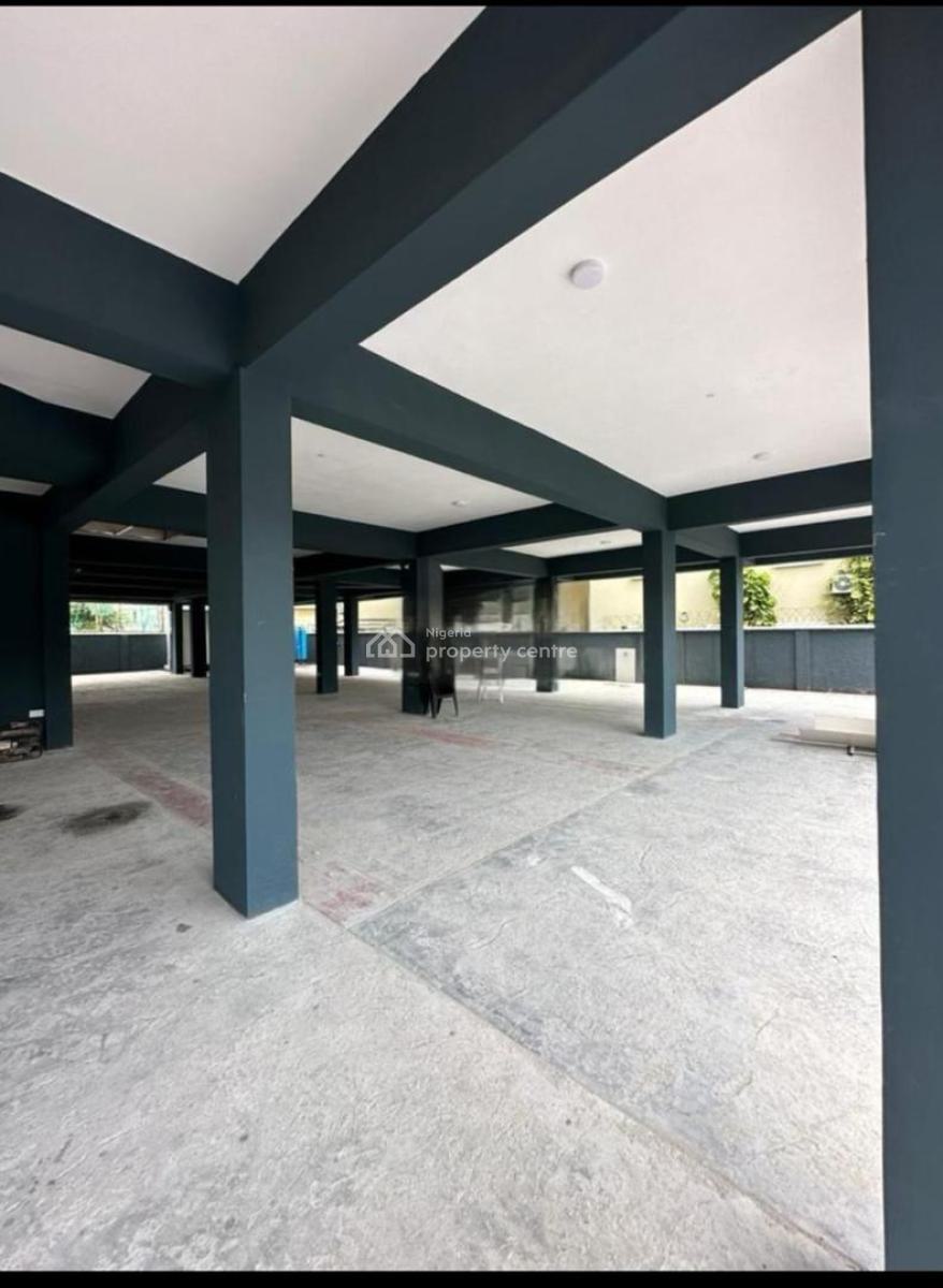 Lovely 3 Bedroom Apartment with Pool, Lekki Phase 1, Lekki, Lagos, Flat / Apartment for Sale