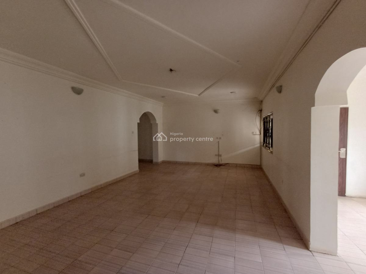 Lovely 3 Bedroom Flat on The First Floor, Coza, Guzape District, Abuja, Flat / Apartment for Rent